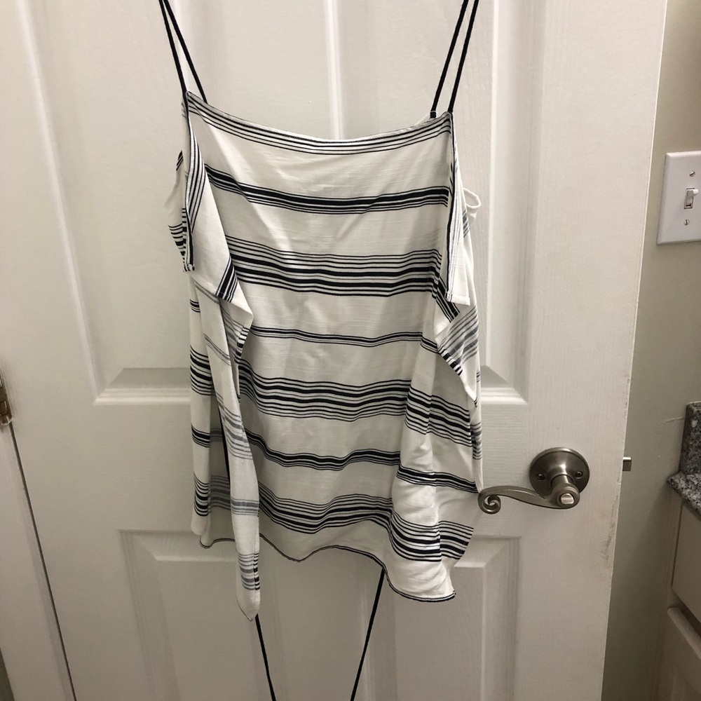 Kendal and Kylie Black and white striped blouse